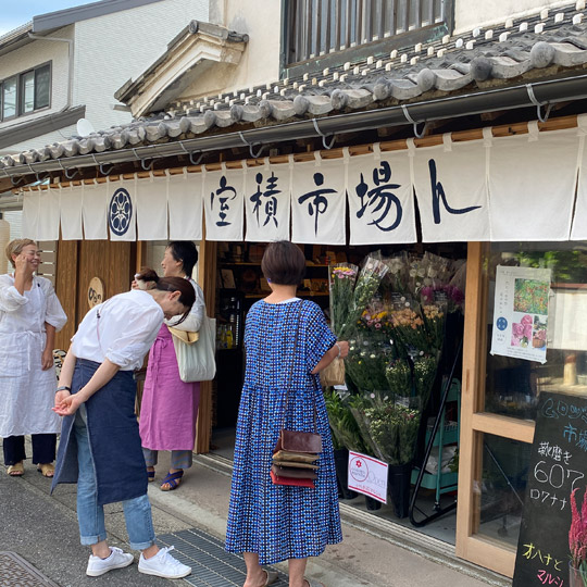 室積市場ん 火曜マルシェ