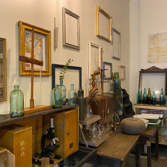 ヒュッテ海商通り店