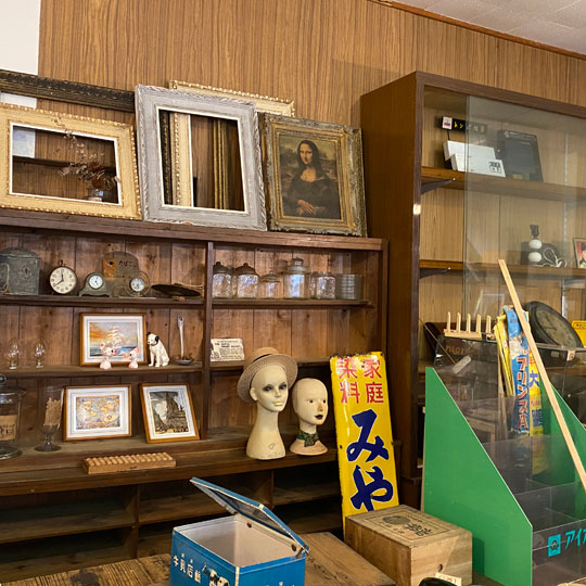 ヒュッテ海商通り店