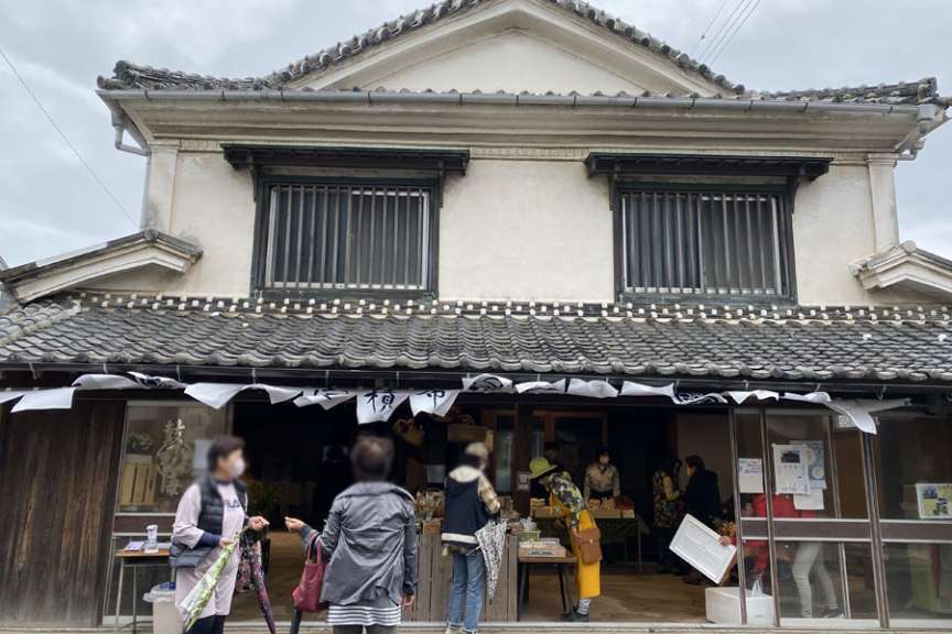 先週はお天気が悪い中をたくさんご来場いただきありがとうございました。