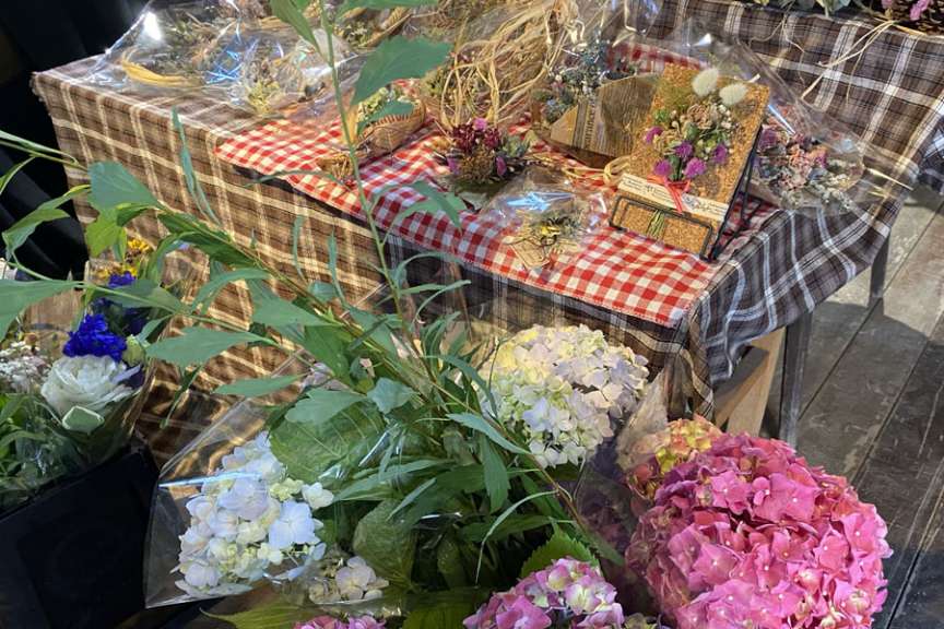 花リプルさんは今回ヒュッテ会場での出店です。