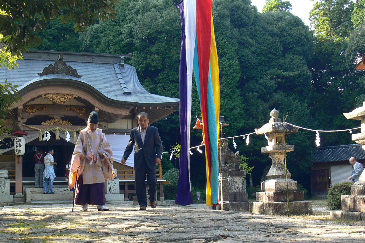 弾除け神社に奉納された室積地区の写真の展..」 最新情報 室積市場ん